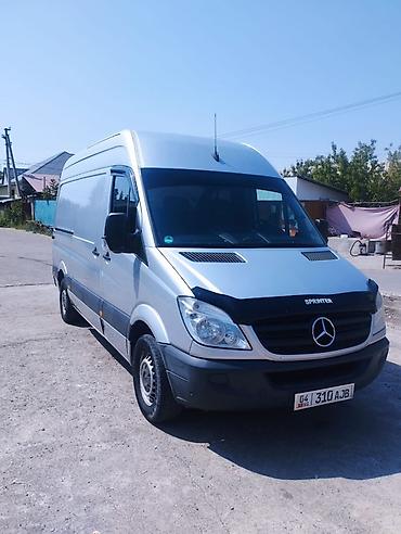 автобус старый: Легкий грузовик, Mercedes-Benz, Стандарт, Б/у — 2