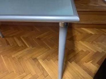 Stolovi: Stakleni trpezarijski/kuhinjski sto modernog dizajna. - Radna ploča — 13
