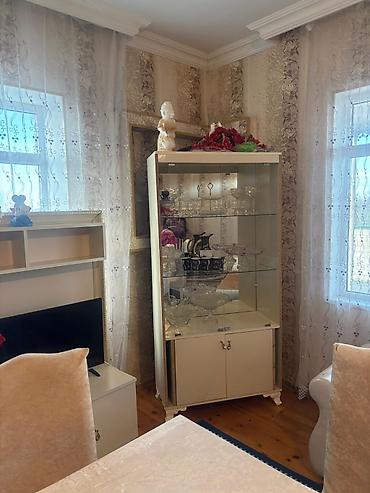 Qonaq otağı dəstləri: Masa və oturacaqlar — 10