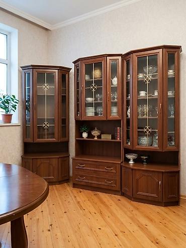 stol stul ucuz: Künc üçün klassik vitrin-modul dəsti - Material: ağac teksturalı — 1
