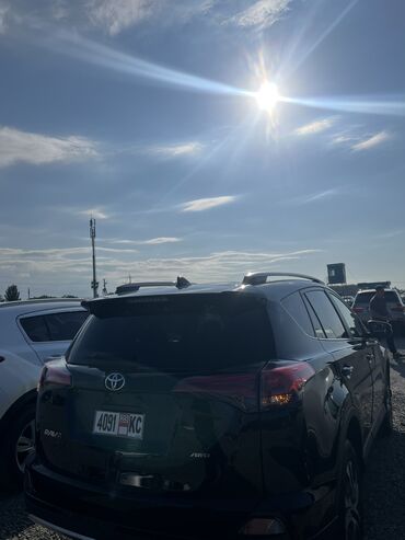 сигнал клаксон: Toyota RAV4: 2017 г., 2.5 л, Автомат, Бензин, Кроссовер