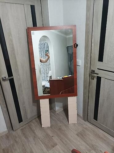 зеркала 2: Срочно продаю зеркало, кованая подставка, утятница,.стаканы — 1