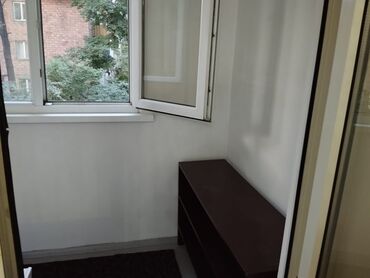 дом ак бешим: Сдаётся 1 комната в квартире с застеклённым балконом со всеми