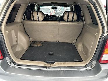 Mazda: Mazda Tribute: 2002 г., Автомат, Бензин, Кроссовер — 8