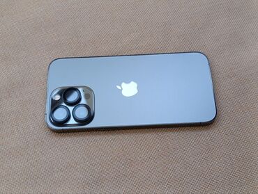 старые айфоны купить: IPhone 13 Pro, Б/у, 256 ГБ, Black Titanium, Зарядное устройство, Защитное стекло, Чехол, 85 %