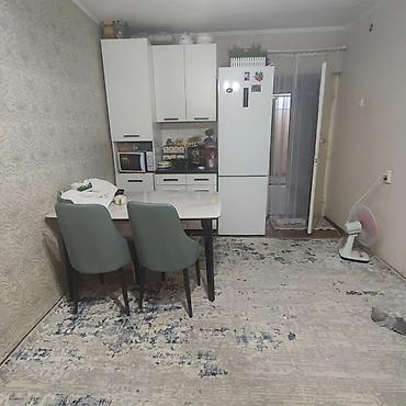 мкр аламедин 1: 2 бөлмө, 34 м², Аламедин-1 мкр Мейманкана тиби, 1 кабат, Эски ремонт — 1