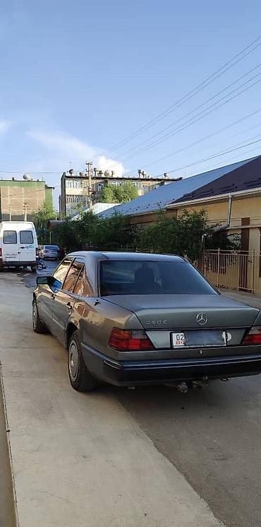 mersedes e class: Mercedes-Benz W124: 1992 г., 2.5 л, Механика, Дизель, Седан — 2