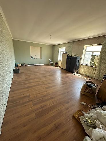 ev ucuz: Satılır: həyətli fərdi yaşayış evi - 1 mərtəbəli, mansard tipli əlavə — 4