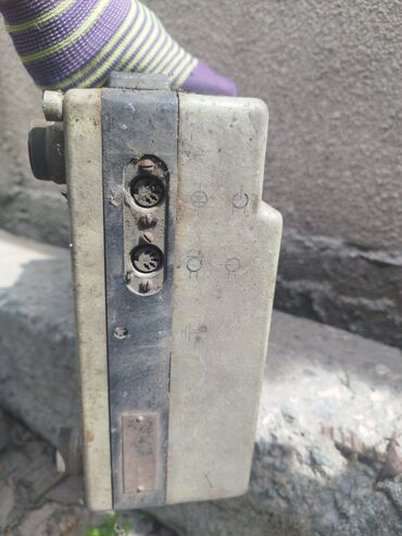 Другая аудиотехника: Радиоприемник и один стабилизатор напряжения. Всё советское! at lalafo.kg — 5 Другая аудиотехника: Радиоприемник и один стабилизатор напряжения. Всё советское! — 5