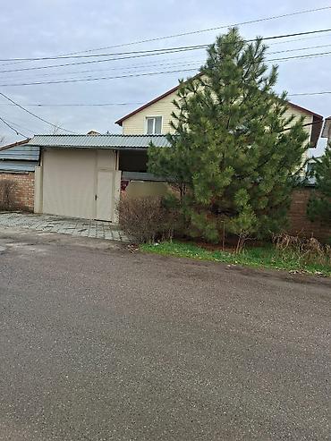 Продажа коттеджей и домов: Продается!!! Дом угловой в рабочем городке с мансардным этажом S- — 2
