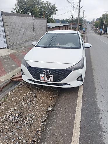 Hyundai Solaris: 2020 г., 1.6 л, Автомат, Бензин, Седан — 3