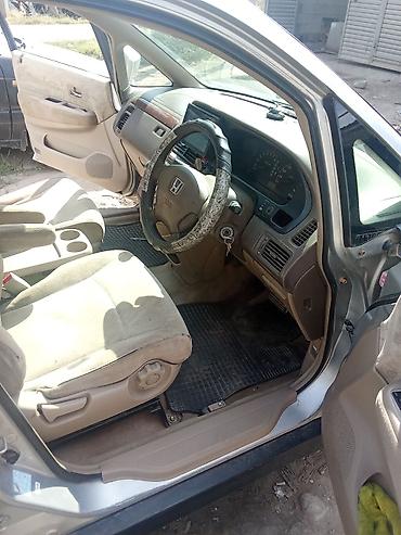 mazda 8: Honda Odyssey: 2000 г., Автомат, Бензин — 6