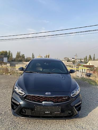 roewe ei6: Kia K3: 2020 г., Автомат, Бензин, Лифтбек — 3