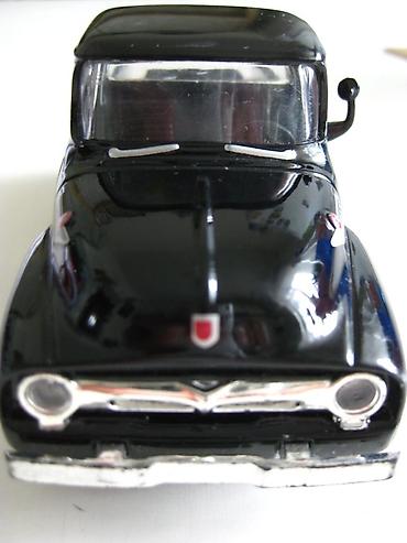 бу ходунки: Модель масштабная 1:38
ford pickup f 100
Состояние на фото! — 4