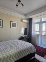 Продажа квартир: 3 комнаты, 102 м², Индивидуалка, 10 этаж — 3