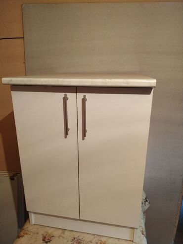 кухонный шкаф: Кухонный Стол, цвет - Белый, Новый