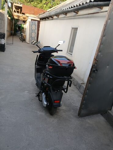 электро скутер: Электроскутер BOBO Sport, черный - Удобная посадка для двух человек