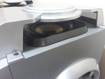 Musiqi mərkəzləri: 3800 w Güclü Səs + Bass
 2 Basovik + 2 Səs Kalonkaları — 12