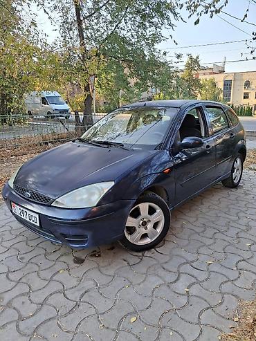 Ford Focus: 2003 г., 1.6 л, Механика, Бензин, Хэтчбэк