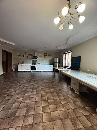 Продажа коттеджей и домов: 4 комнаты, 195 м², 4 соток, Бишкек, Юнусалиева/Суванбердиева Агентство недвижимости — 2