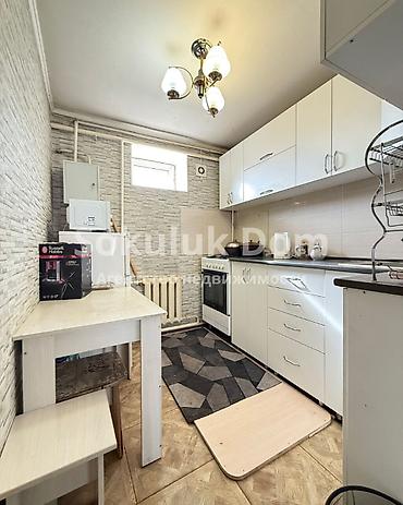 Продажа коттеджей и домов: 🏠Продается дом в с. Сокулук 🟡Комнаты: 3 🟡Участок: 7 соток 🟡Отопление — 8