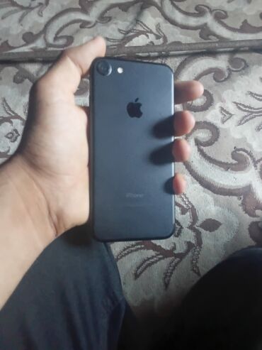 samsung tab a: IPhone 7, 32 GB, Qara, Barmaq izi
