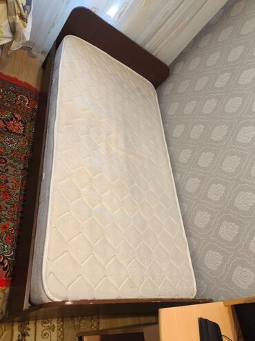Təknəfərlik çarpayı, Bazasız, Matras ilə, Siyirməsiz