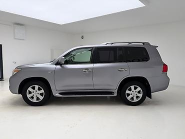 Lexus: Lexus LX: 2011 г., 5.7 л, Автомат, Бензин, Внедорожник — 7