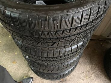 Шины: 215 / 45 R 17 Зима ❄ 2 шт почти массло 99% 2 шт состояние хорошее