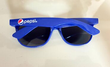 Headgear: Naočare za sunce / Pepsi / Novo * Novo/nekorišćeno * Pepsi naočare za