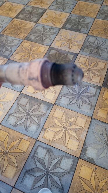 VAZ (LADA): LADA 2112 hatchback - Kuzov: 5 qapılı hatchback, bordovı rəng - Arxa — 10