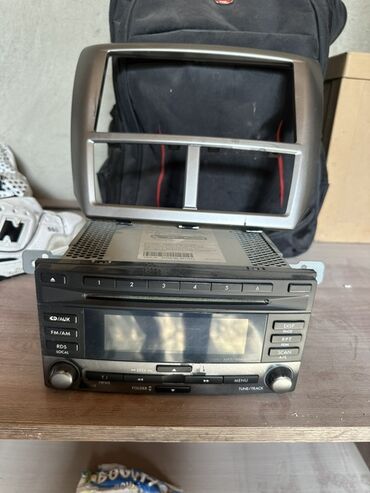 внутренний модем: Штатная автомагнитола с рамкой-переходником. Характеристики: -