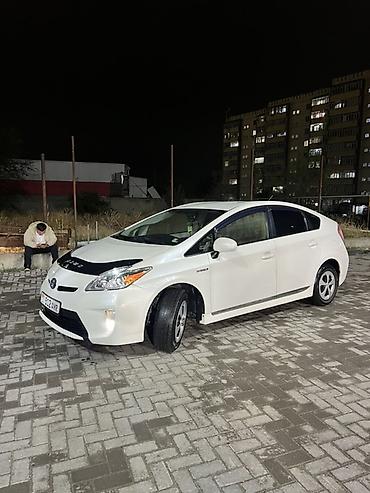 Toyota: Toyota Prius: 2012 г., 1.8 л, Автомат, Гибрид, Хэтчбэк — 3