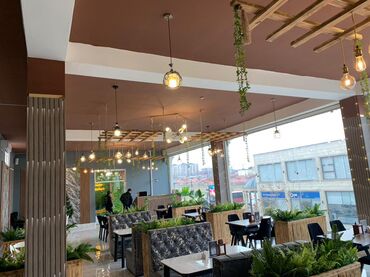 Restoran, kafelər: Hazır restoran satılır. Hal hazırda fəaliyyətdədir. Yeri tam — 2
