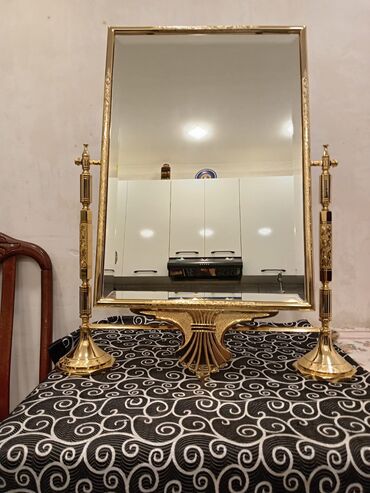 2ci el qapi: Güzgü Masaüstü, Düzbucaqlı, Əl işi