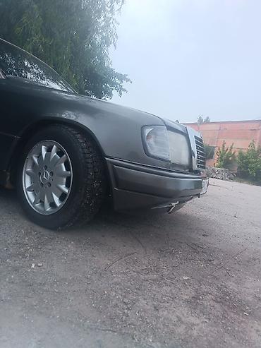 Транспорт: Mercedes-Benz W124: 1992 г., 2.3 л, Механика, Бензин, Седан — 1