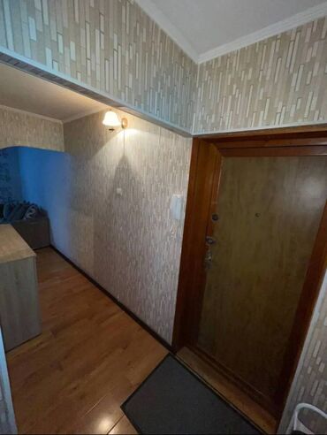 сколько стоит трехкомнатная квартира в бишкеке: 2 комнаты, 44 м², 104 серия, 4 этаж, Евроремонт