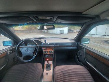 машина марк: Mercedes-Benz 200: 1991 г., 2 л, Механика, Дизель, Седан