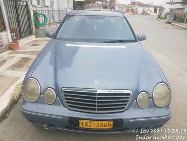 Οχήματα - Χώρα: Mercedes-Benz E 320: 3.2 l. | 2001 έ. | Sedan