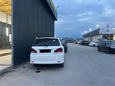 1az: Toyota Ipsum: 2002 г., 2.4 л, Автомат, Бензин, Минивэн — 4
