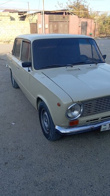 VAZ (LADA): VAZ (LADA) 2101: 1.1 l | 1985 il 2273 km Sedan