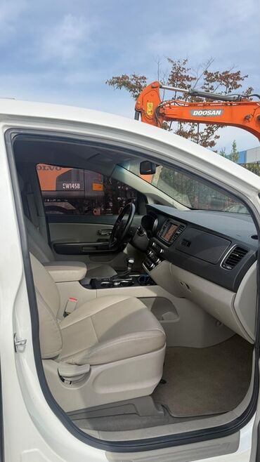 Kia: Kia Carnival: 2020 г., 2.2 л, Автомат, Дизель, Минивэн — 13