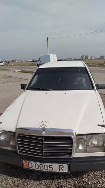 мерс дипламат: Mercedes-Benz E 230: 1990 г., 2.3 л, Механика, Бензин, Седан