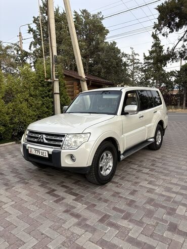раздатка 66: Продаю Mitsubishi Pajero 2008 двигатель v-3.0, полный отключаемые
