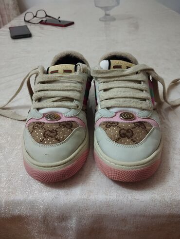 Women's Sneakers and athletic shoes: Ölçü: 38, rəng - Ağ, İşlənmiş -da lalafo.az — 1 Women's Sneakers and athletic shoes: Ölçü: 38, rəng - Ağ, İşlənmiş — 1