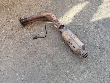 Auto delovi: Prednja grana auspuha sa loncom i lamda sondom Lada 112. Polovno — 7