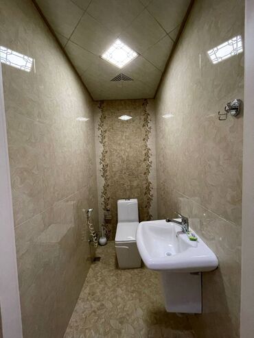 Uzunmüddətli kirayə mənzillər: Yasamal Rayonu Nizami Metrosu Nizami MAll üstündə 4 otaqlı kirayə — 14