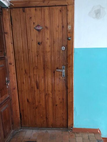 деревянные двери бу: Входная дверь, Левостороний механизм, Б/у, 197 * 82, Самовывоз