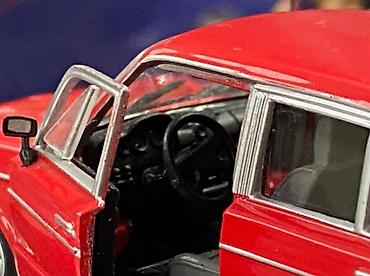 Avtomobil modelləri: Коллекционная модель LADA 2106 dark red 1980 AutoBahn Bauer Art. — 21