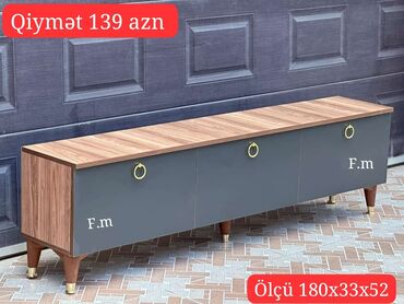 TV altlığı: Yeni, Düz TV altlığı, Polkalı, Laminat